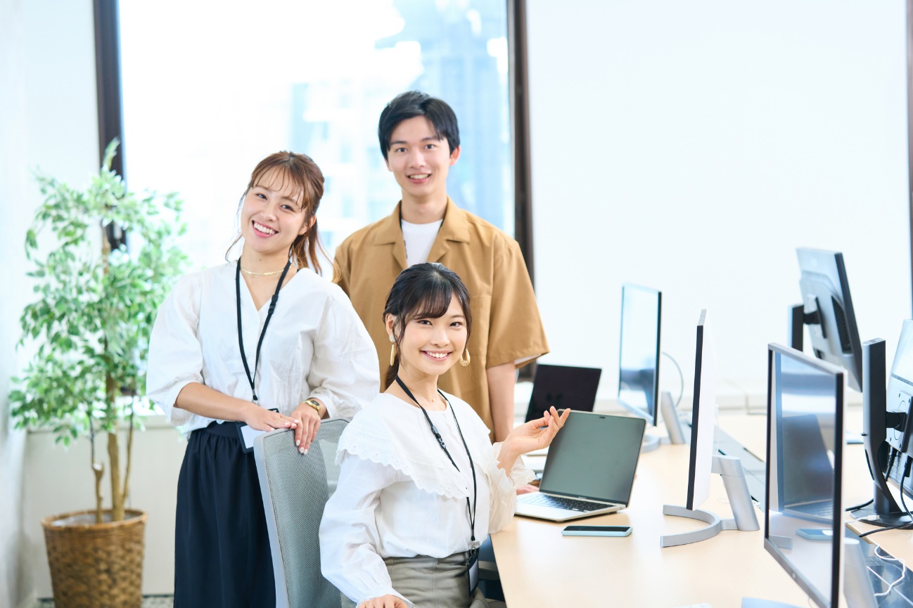 外部の制作会社に運用を委託（外注）する際のメリット・デメリット
